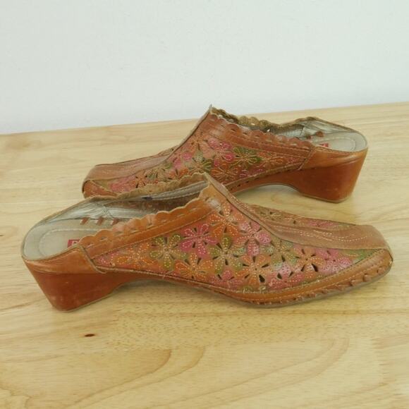 Pikolinos Romana Mules 38 Floral Cutout Leather Shoes 7.5 8 Boho Artsy Slip On - Picture 9 of 13